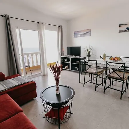 شقة First Sea Line, 3 Bedroom, Los Abrigos, South Of Tenerife *